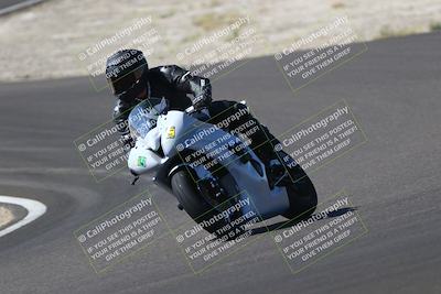 media/Sep-21-2025-TrackDaz (Sun) [[277c75b276]]/C Group/1140pm (Turn 3)/